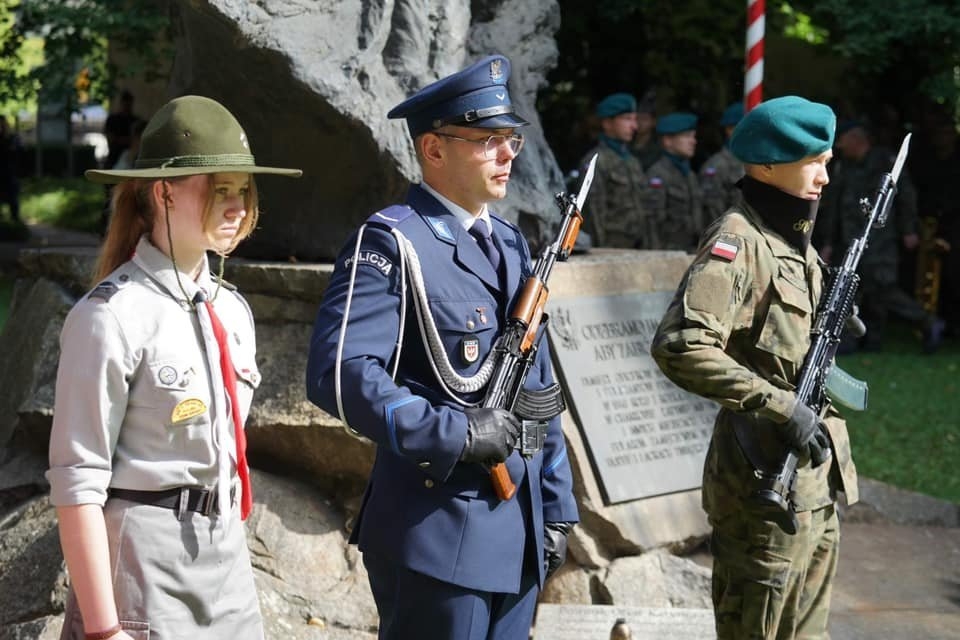 2023-09-19_Poczet_sztandarowy_02