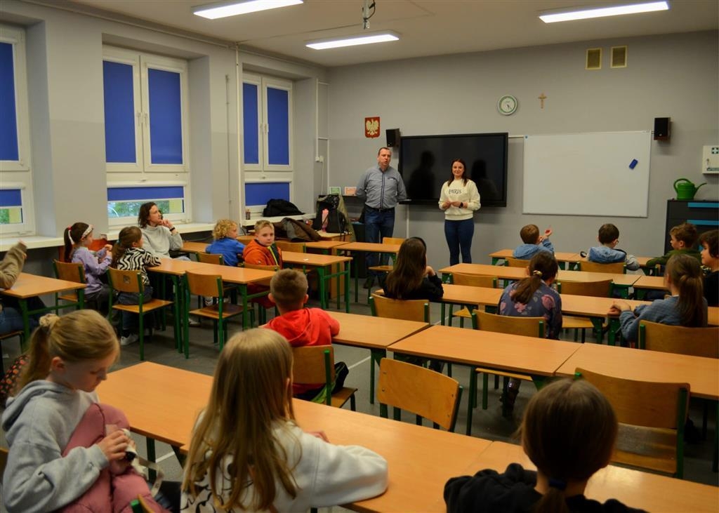 2024.04.19-Zapusc-korzenie-w-swiecie-sledztw_02