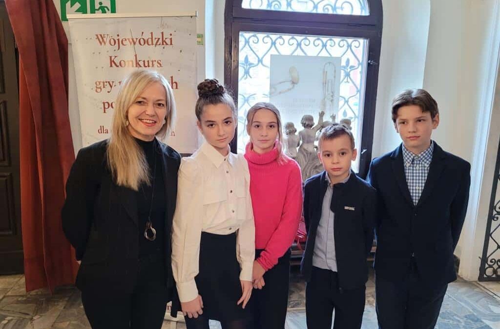 Sukcesy naszych uczniów w Wojewódzkim Konkursie Gry na Flecie Prostym