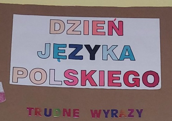 W SŁUŻBIE JEJ KRÓLEWSKIEJ MOŚCI – JĘZYKOWEJ POPRAWNOŚCI